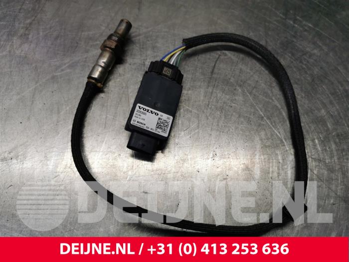 Lambda Sonde van een Volvo XC90 II 2.0 D5 16V AWD 2019