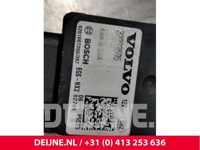 Lambda Sonde van een Volvo XC90 II 2.0 D5 16V AWD 2019