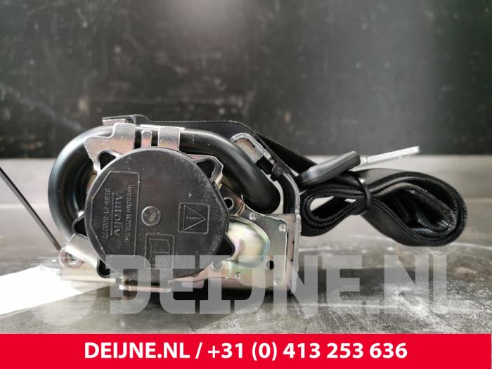 Volvo XC60 Sicherheitsgurt links hinten O31739