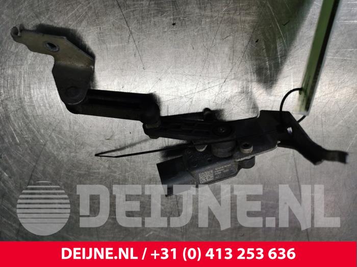 Volvo XC60 Xenon height adjustment O31741