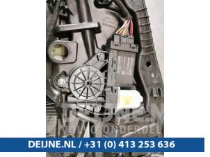 Volvo XC60 Ruitmechaniek 4Deurs links-achter O31746 foto 2