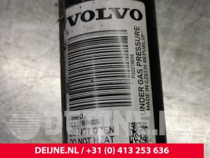 Volvo XC60 Stoßdämpfer rechts hinten O31749 foto 3