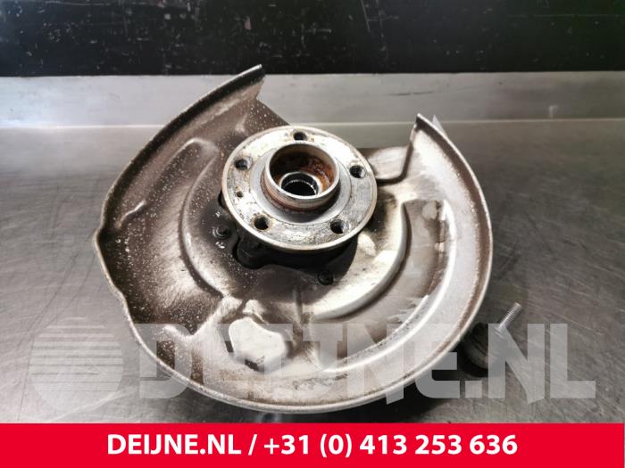 Volvo XC60 Fusee links-achter O31751