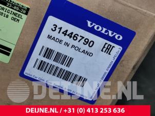 Volvo XC40 Achterlicht links O9990000009 foto 4