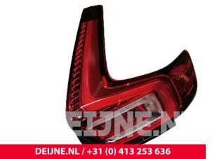 Nieuwe Achterlicht rechts Volvo XC40 Prijs € 356,95 Inclusief btw aangeboden door van Deijne Onderdelen Uden B.V.