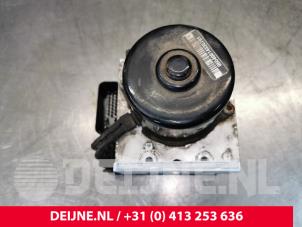 Volvo S80 ABS Pumpe O31862 foto 2