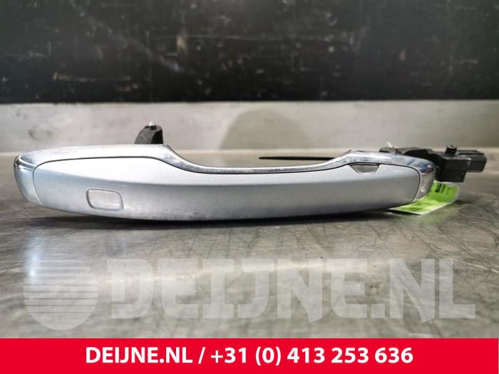 Volvo XC90 Portiergreep 4Deurs links-achter O31910
