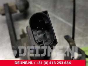 Volvo XC90 Xenon hoogteregelaar O31946 foto 2