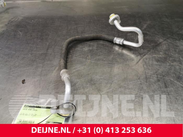 Volvo XC90 Klima Leitung O31950
