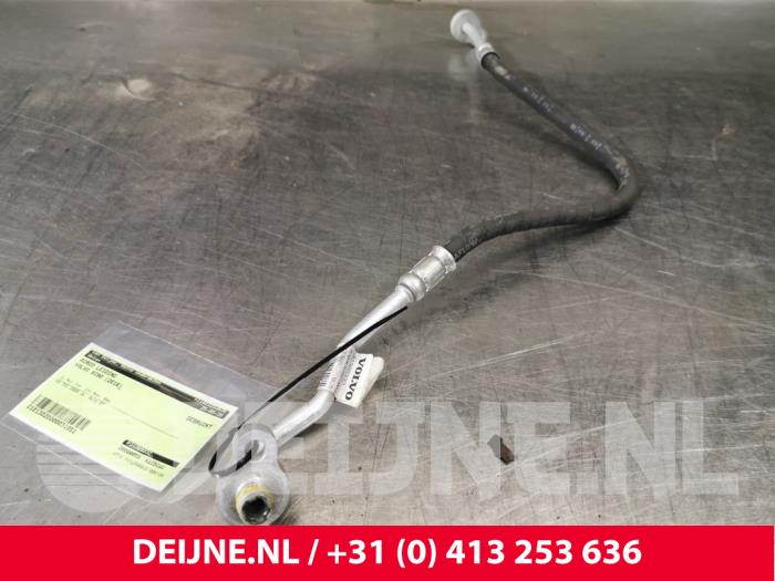 Volvo XC90 Klima Leitung O31951