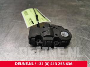 Volvo XC90 Heizventil Motor O31979 foto 2