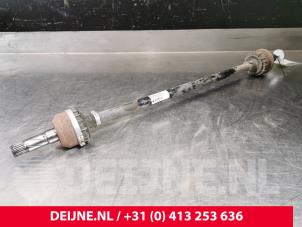 Volvo XC90 Drive shaft, rear right O31984 photo 2