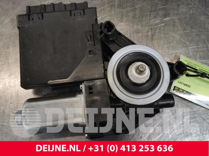 Volvo XC90 Raammotor Portier O32010