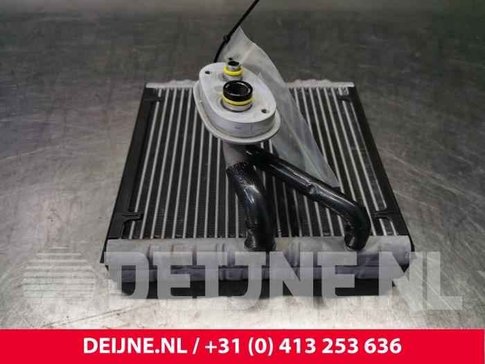 Volvo XC90 Air conditioning vaporiser O32030