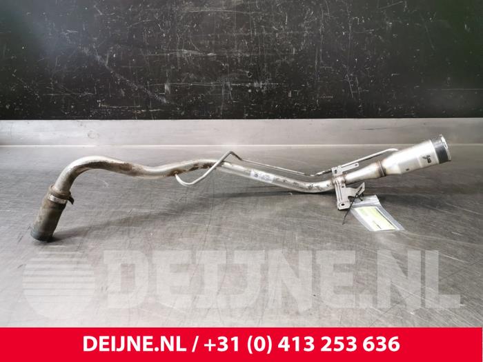 Volvo XC90 Füllrohr Kraftstofftank O32101