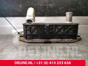 Volvo XC70 Ölkühler O32185 foto 3