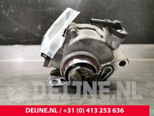 Volvo V40 Vakuumpumpe (Diesel) O32205 foto 2
