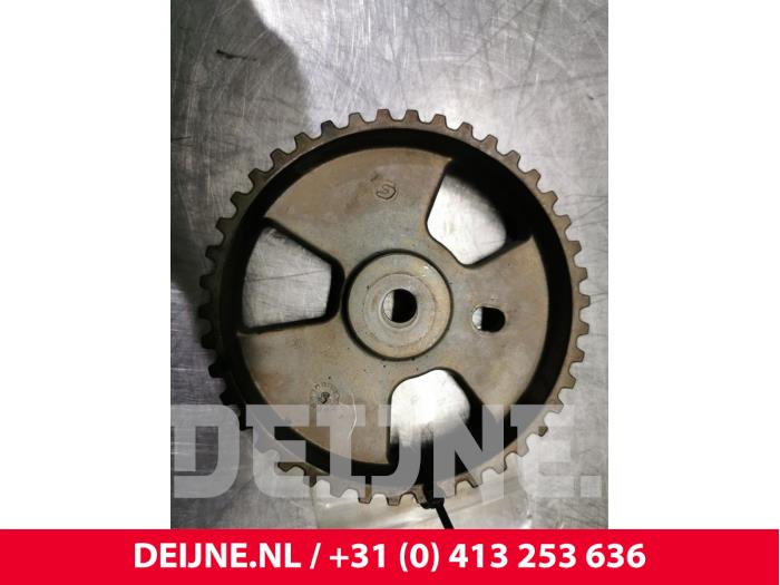 Volvo V70 Nokkenas Tandwiel O32211