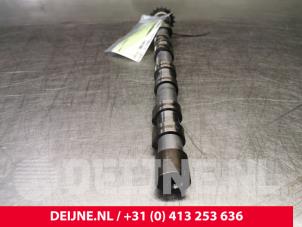 Volvo V70 Camshaft O32257 photo 3