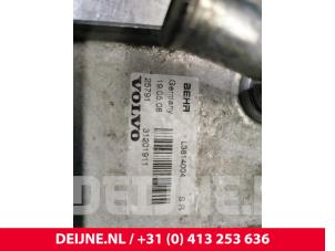 Volvo V70 Oliekoeler O32266 foto 2