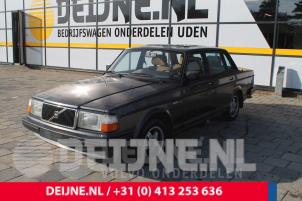Gebruikte Buitenspiegel links Volvo 240/242/244 Prijs € 40,00 Margeregeling aangeboden door van Deijne Onderdelen Uden B.V.