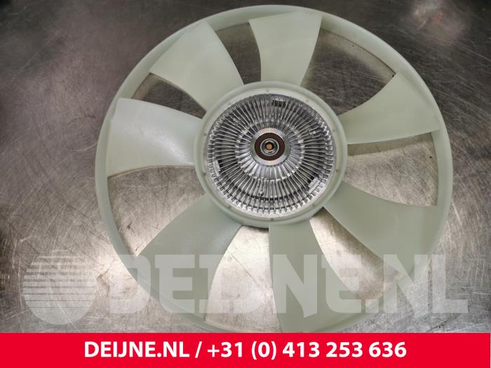 Mercedes Sprinter RI Scheibe Intelligent O9990000661