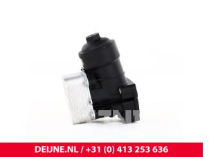 Volkswagen Caddy Oliefilterhuis O9990000913 foto 3