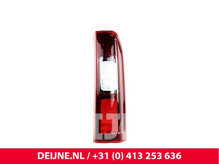 Opel Vivaro Achterlicht rechts O9990000439