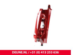 Citroen Berlingo Achterlicht rechts O9990000448 foto 3