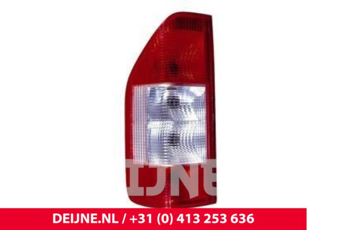 Mercedes Sprinter Achterlicht links O9990000407