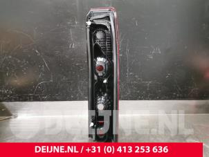 Opel Movano Rücklicht links O9990000413 foto 3