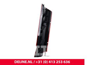 Iveco New Daily Achterlicht links O9990000420 foto 3