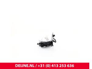 Peugeot Partner Koplamp links O9990000172 foto 3