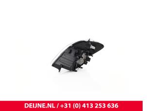 Mercedes Sprinter Headlight, right O9990000189 photo 3