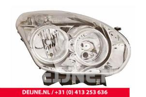 Nieuwe Koplamp rechts Opel Combo Prijs € 117,37 Inclusief btw aangeboden door van Deijne Onderdelen Uden B.V.
