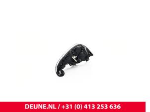 Opel Movano Headlight, right O9990000193 photo 2