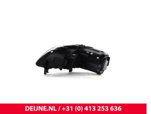 Volkswagen Caddy Headlight, right O9990000197 photo 4