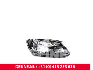 Volkswagen Caddy Headlight, right O9990000200 photo 2