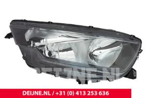 Nieuwe Koplamp rechts Iveco New Daily Prijs € 203,21 Inclusief btw aangeboden door van Deijne Onderdelen Uden B.V.
