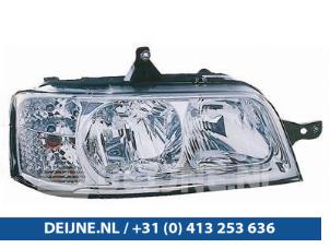 Nieuwe Koplamp rechts Peugeot Boxer Prijs € 77,44 Inclusief btw aangeboden door van Deijne Onderdelen Uden B.V.