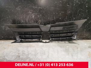 Volkswagen Transporter Grille O9990000108 photo 3