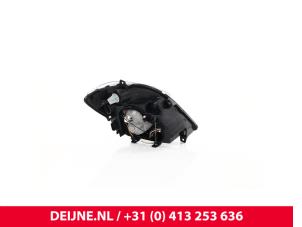 Mercedes Sprinter Headlight, left O9990000143 photo 4