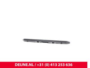 Mercedes Sprinter Stoßstangenteil Mitte vorne O9990000063 foto 4