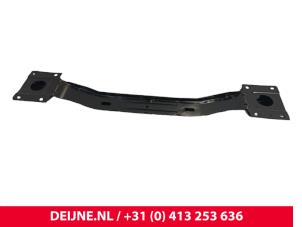 Renault Master Bumperframe voor O9990000101 foto 3