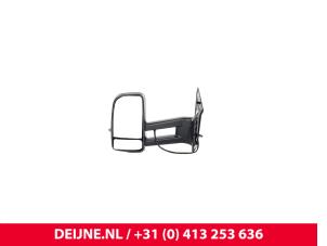 Nieuwe Buitenspiegel links Mercedes Sprinter Prijs € 180,29 Inclusief btw aangeboden door van Deijne Onderdelen Uden B.V.