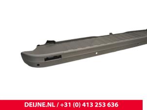 Renault Trafic Stoßstange hinten O9990000394 foto 2