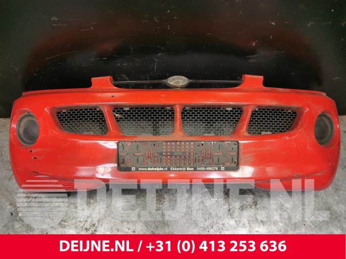 Hyundai H200 Front bumper O32671