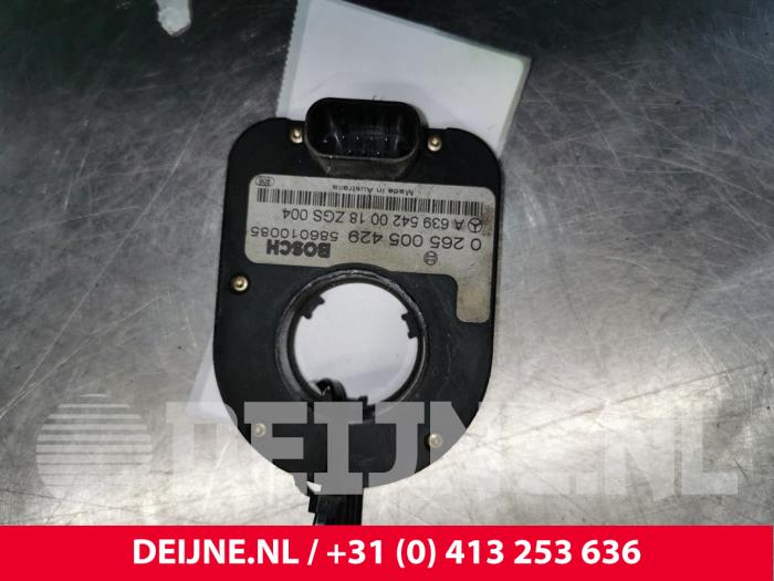Mercedes Vito Lenkwinkelsensor O32732
