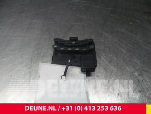 Volkswagen Caddy Steering angle sensor O32754 photo 2