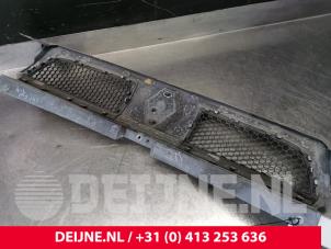 Renault Trafic Grill O33055 foto 2